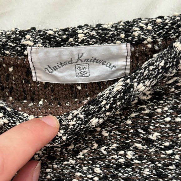 Vintage Knit Sweater - Picture 3 of 5